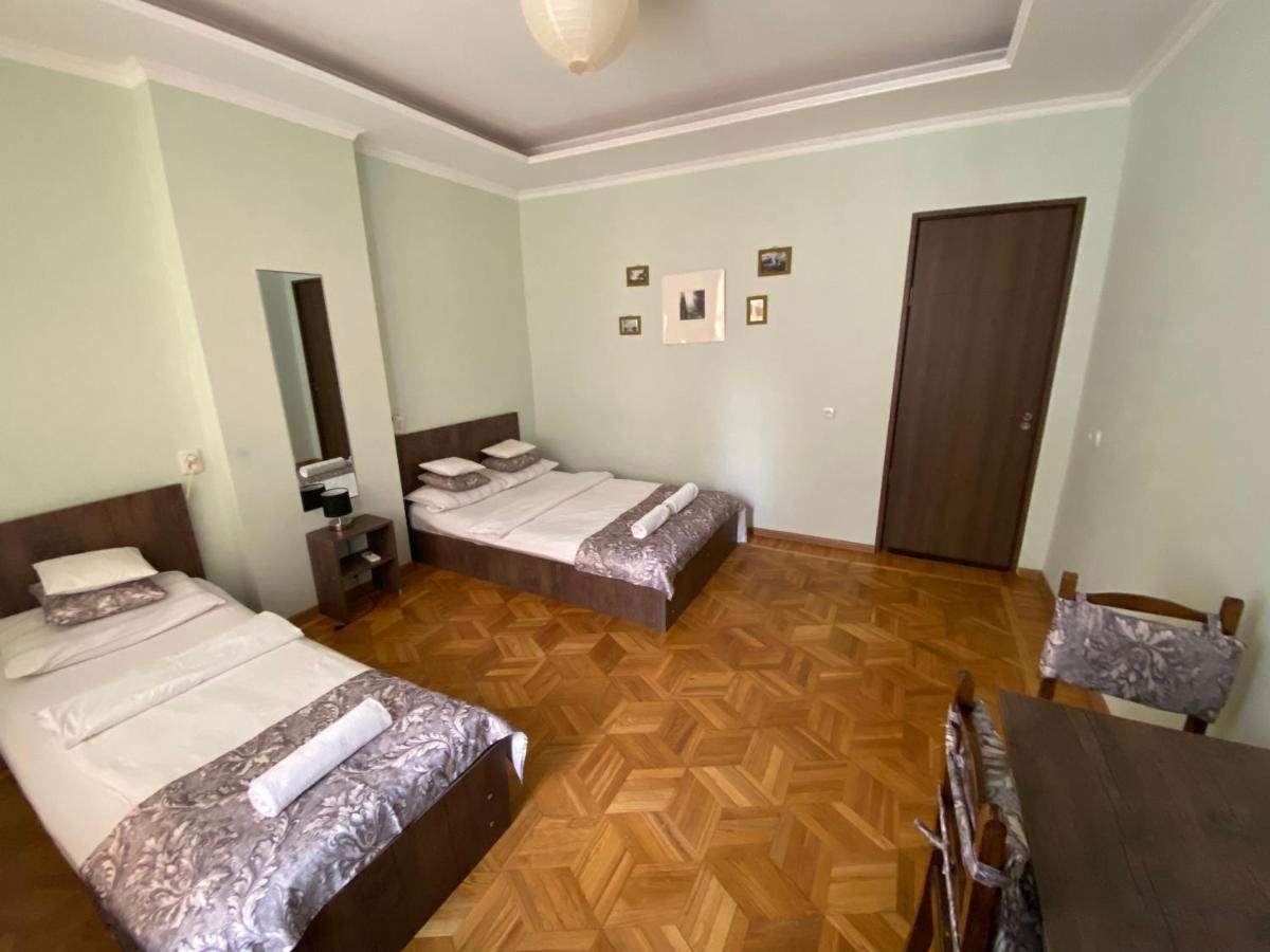 Aloft House Otel Kutaisi Dış mekan fotoğraf