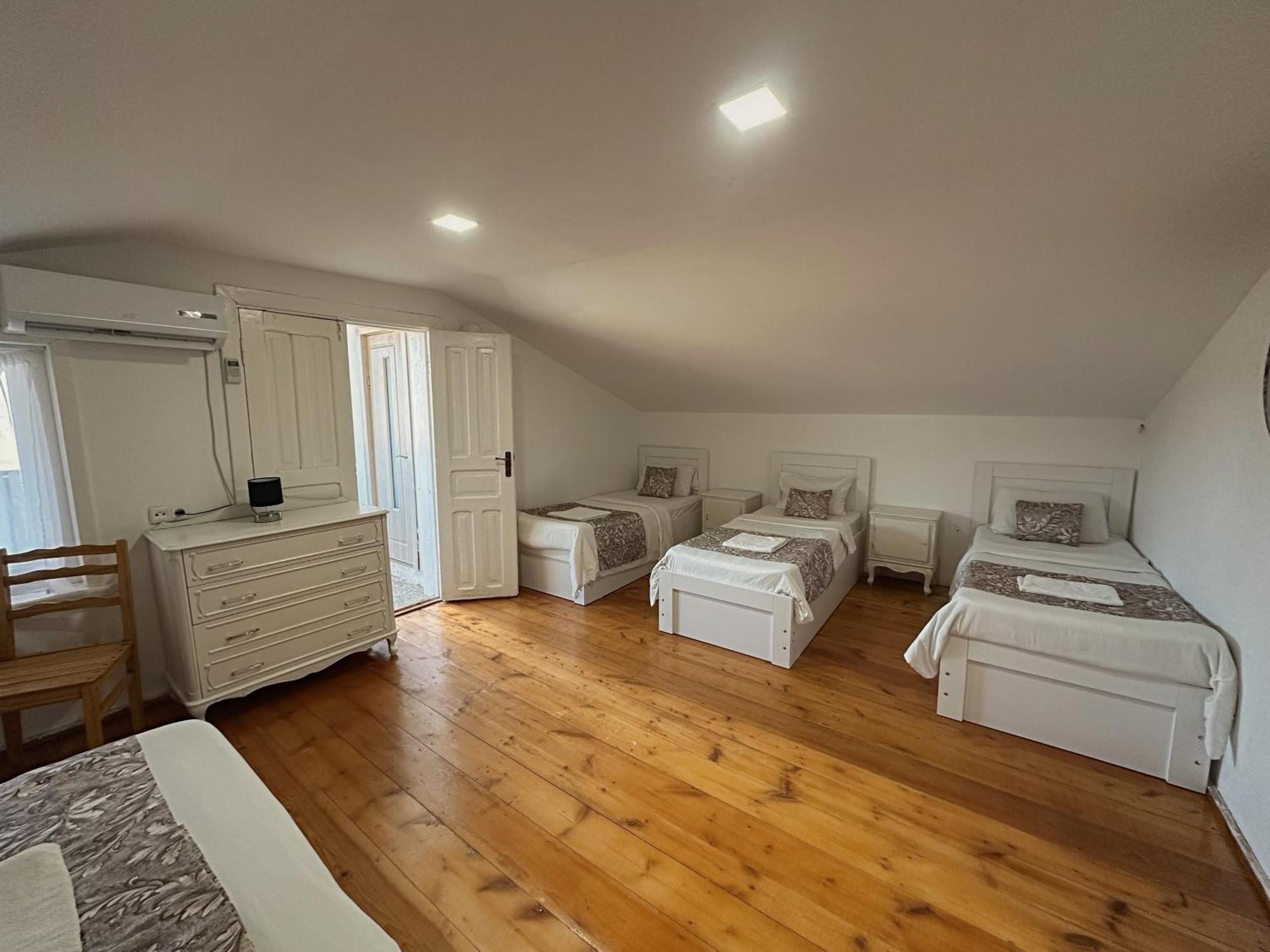 Aloft House Otel Kutaisi Dış mekan fotoğraf