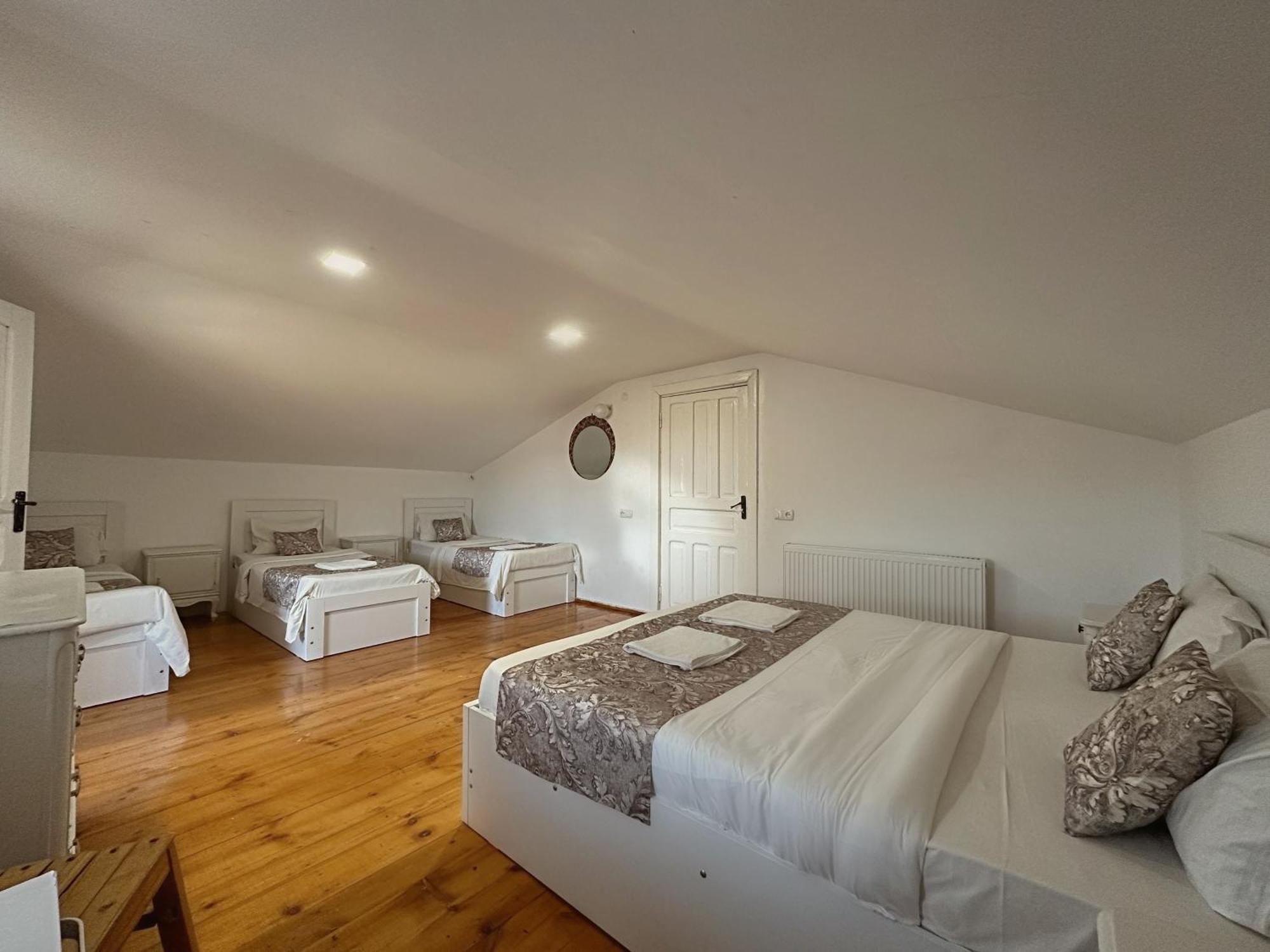Aloft House Otel Kutaisi Dış mekan fotoğraf