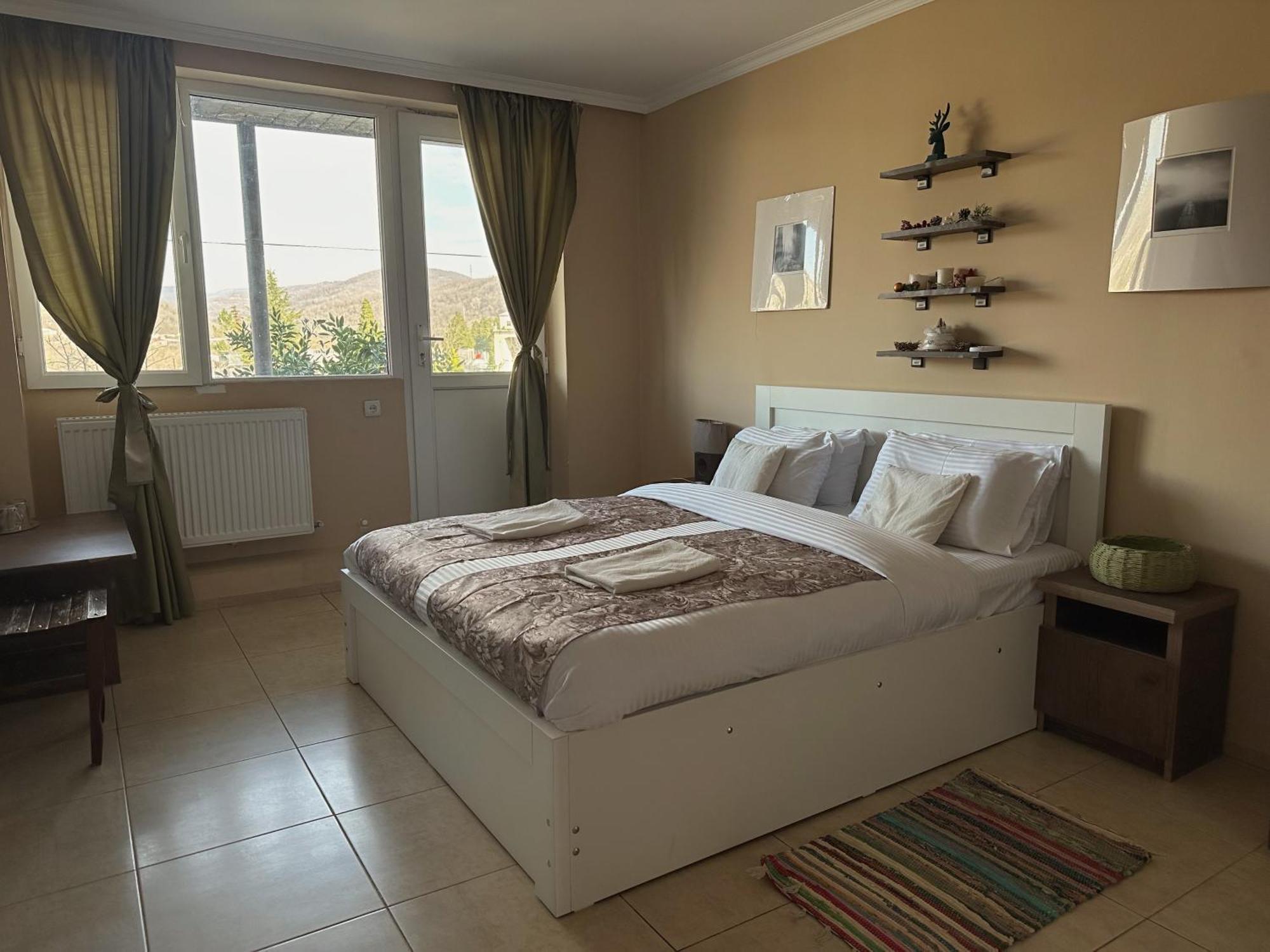 Aloft House Otel Kutaisi Dış mekan fotoğraf