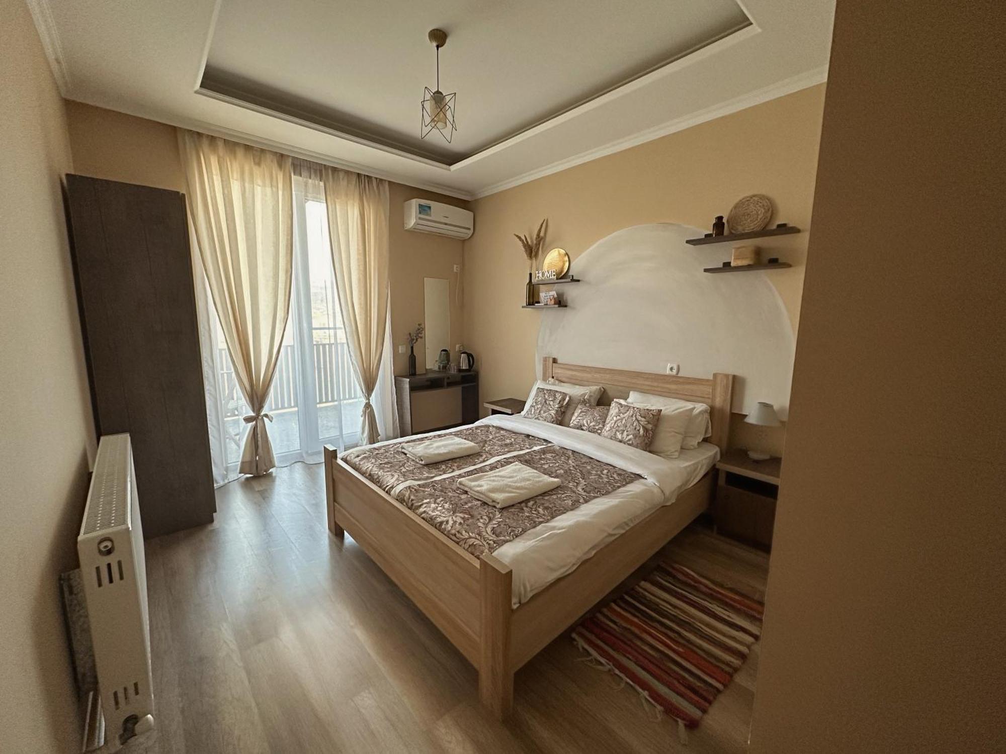 Aloft House Otel Kutaisi Dış mekan fotoğraf